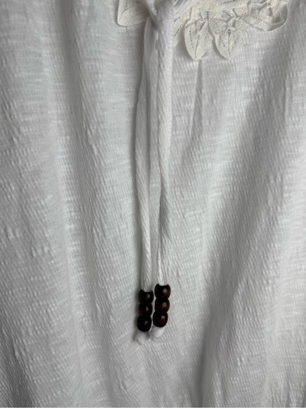 New York Laundry White Lace Blouse Size 1X - Picture 2 of 5
